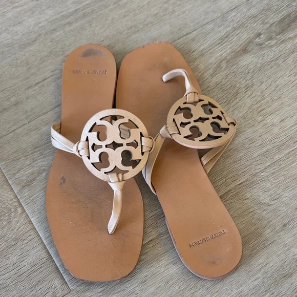 Tory Burch Miller Beige Sandals for Women - Picture 2 of 3